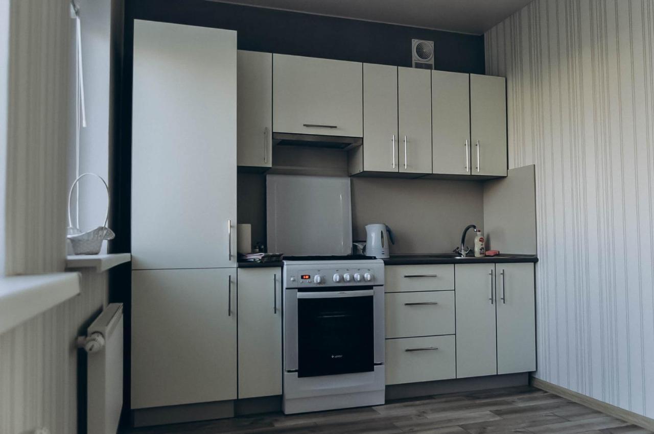 Apartment Pinsk Buitenkant foto