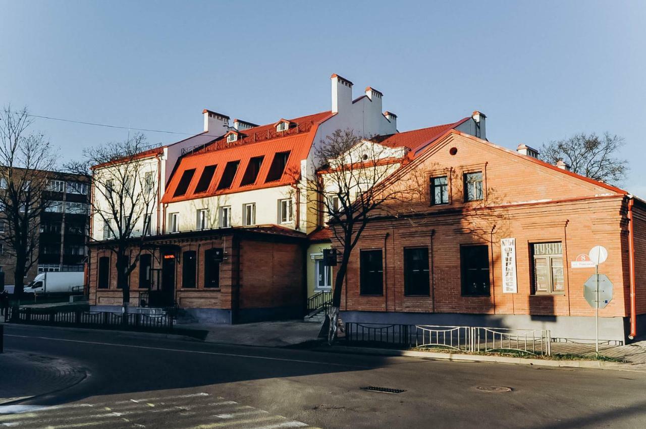 Apartment Pinsk Buitenkant foto